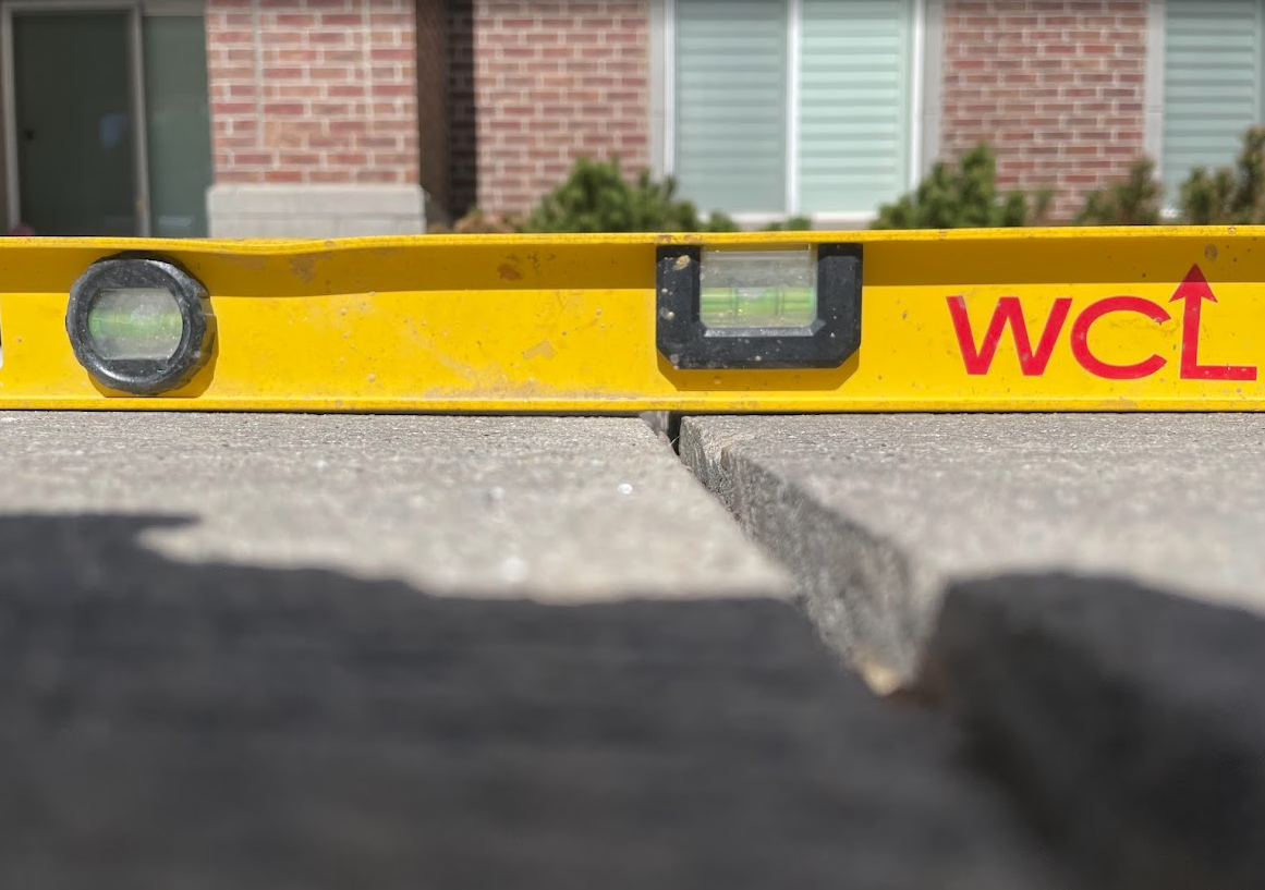 Level commercial walkway after lifting